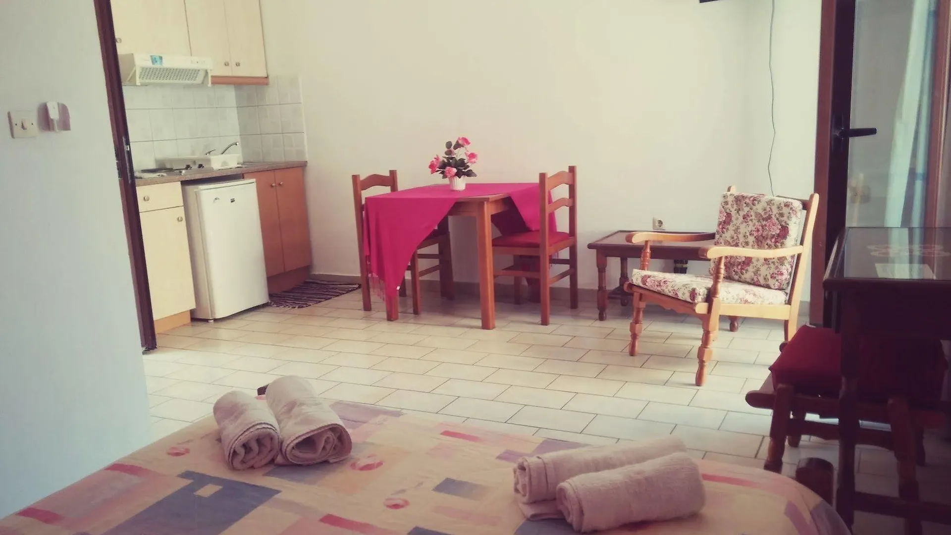 Ξενοδοχείο με διαμερίσματα Byron Hotel Αργοστόλι